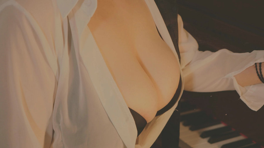 网络红人樱晚gigi - 浮现 / MP4-557MB / cos萌妹-绅士图