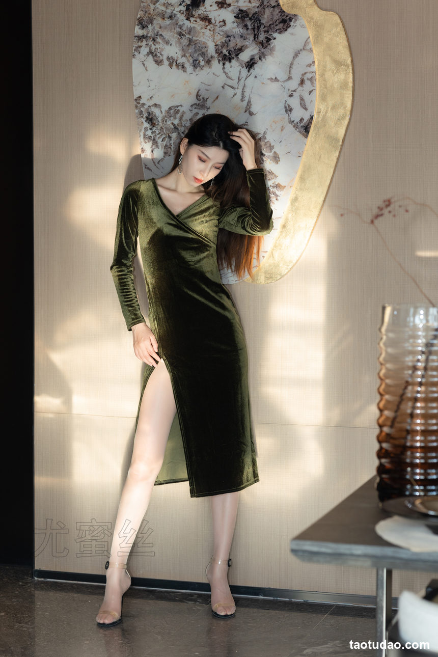 [尤蜜丝]穿搭写真 NO.119[47P／435MB]-绅士图