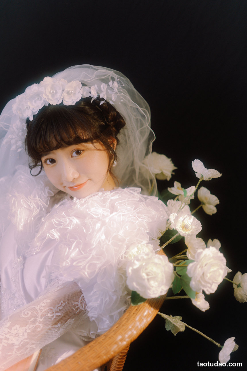 图片[4]-[YITUYU艺图语]2022.10.09 幻彩白纱 蓝胖子-[44+1P／325MB]-绅士图