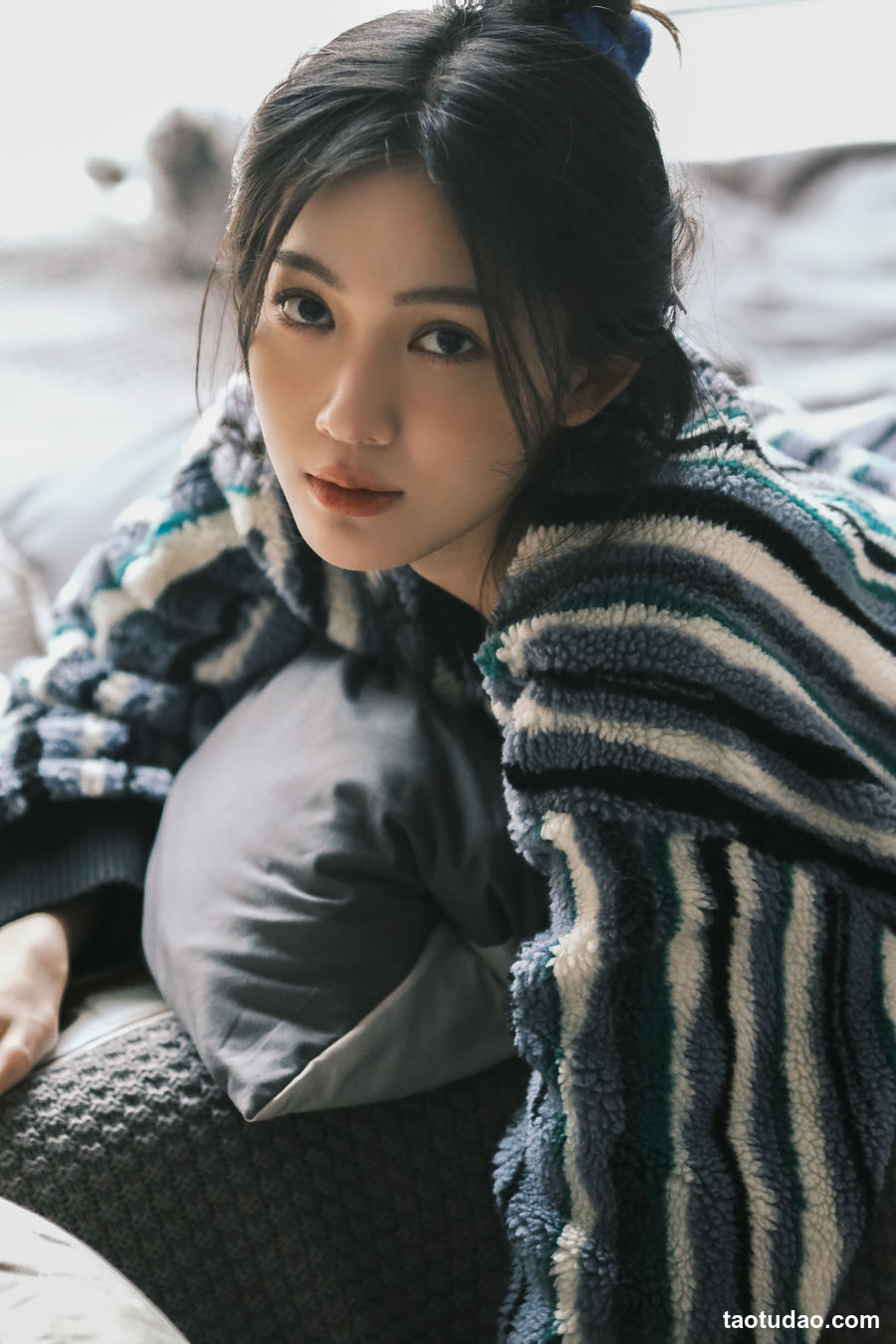 图片[2]-[YITUYU艺图语]2023.02.07 是但求其爱 凤[21+1P／148MB]-绅士图