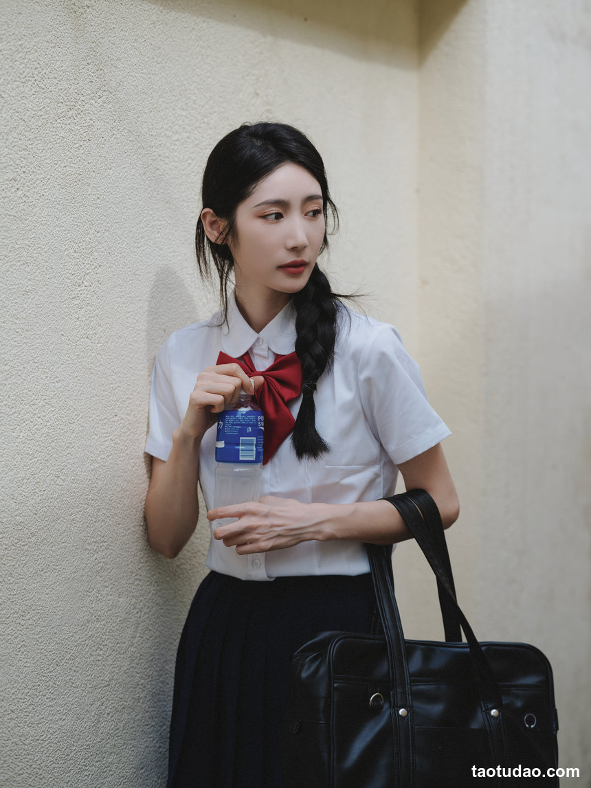 图片[2]-[YITUYU艺图语]2022.07.12 夏之花 小白[46+1P／1.35GB]-绅士图