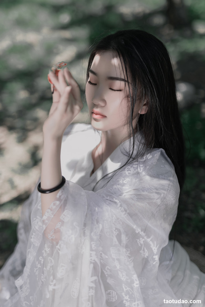 图片[3]-[YITUYU艺图语]2022.07.17 白衣 相望回首喵喵喵[28+1P／293MB]-绅士图