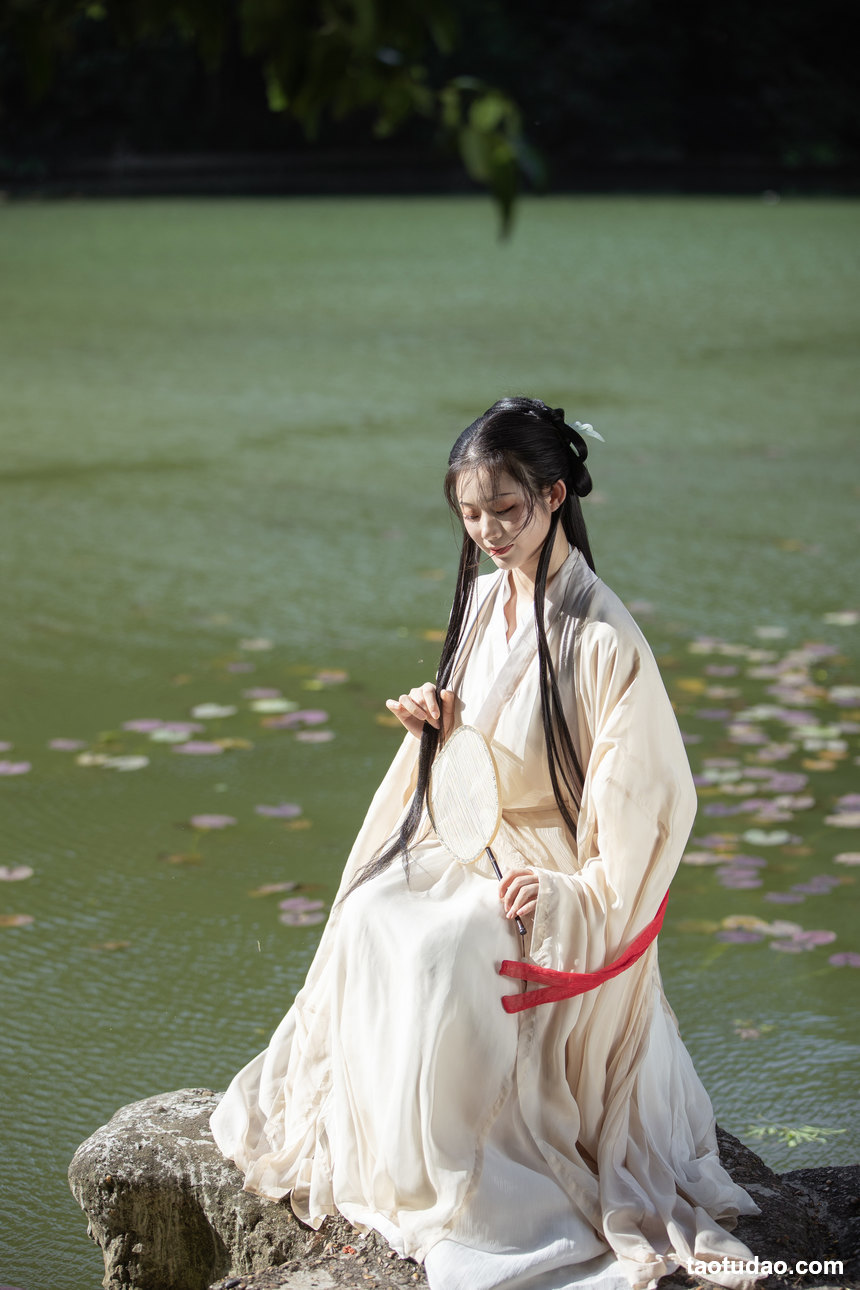 图片[3]-[YITUYU艺图语]2022.12.27 春色 培培[33+1P／357MB]-绅士图