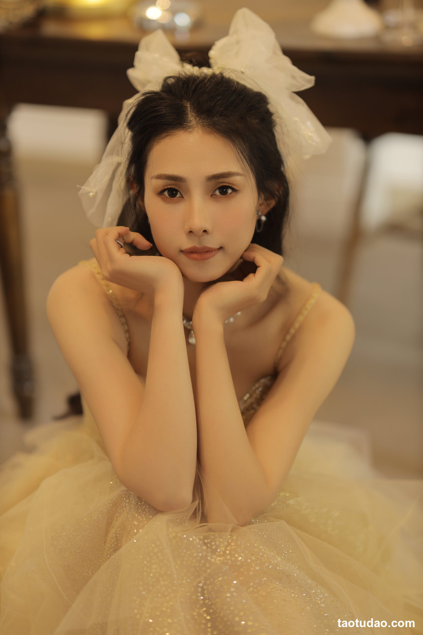图片[4]-[YITUYU艺图语]2022.11.26 光里 秦秦[24+1P／244MB]-绅士图
