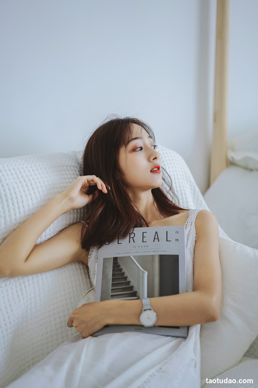 图片[2]-[YITUYU艺图语]2022.05.31 静谧的时光 戴黎婷[21+1P／282MB]-绅士图