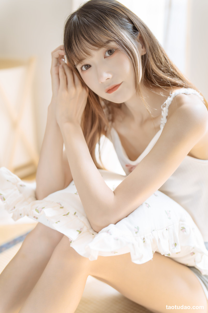 图片[2]-[YITUYU艺图语]2022.12.15 早安少女 兔子Zzz不吃胡萝卜[30+1P／92.2MB]-绅士图