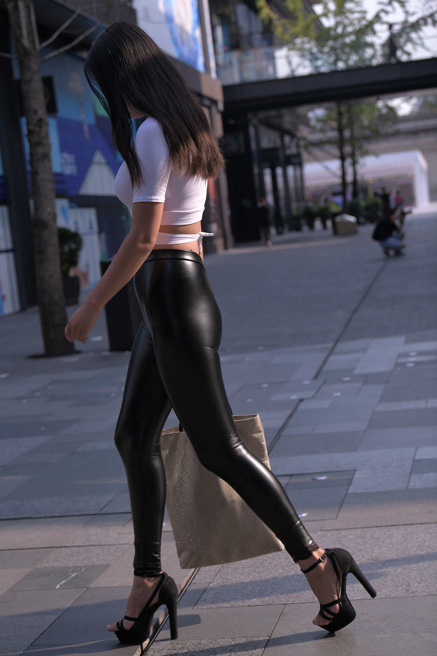 图片[4]-精选街拍作品 NO.0010 身姿挺拔紧身皮裤美女图片第1部[144P／186MB]-绅士图
