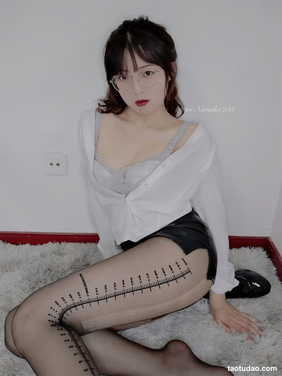 图片[2]-Natsuko夏夏子 – 刻度尺OL [42P-105MB]-绅士图