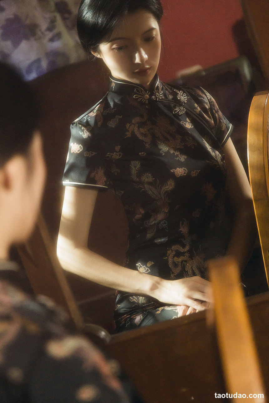 图片[3]-[YITUYU艺图语]2022.12.13 上瘾 梁夹心[21+1P／380MB]-绅士图