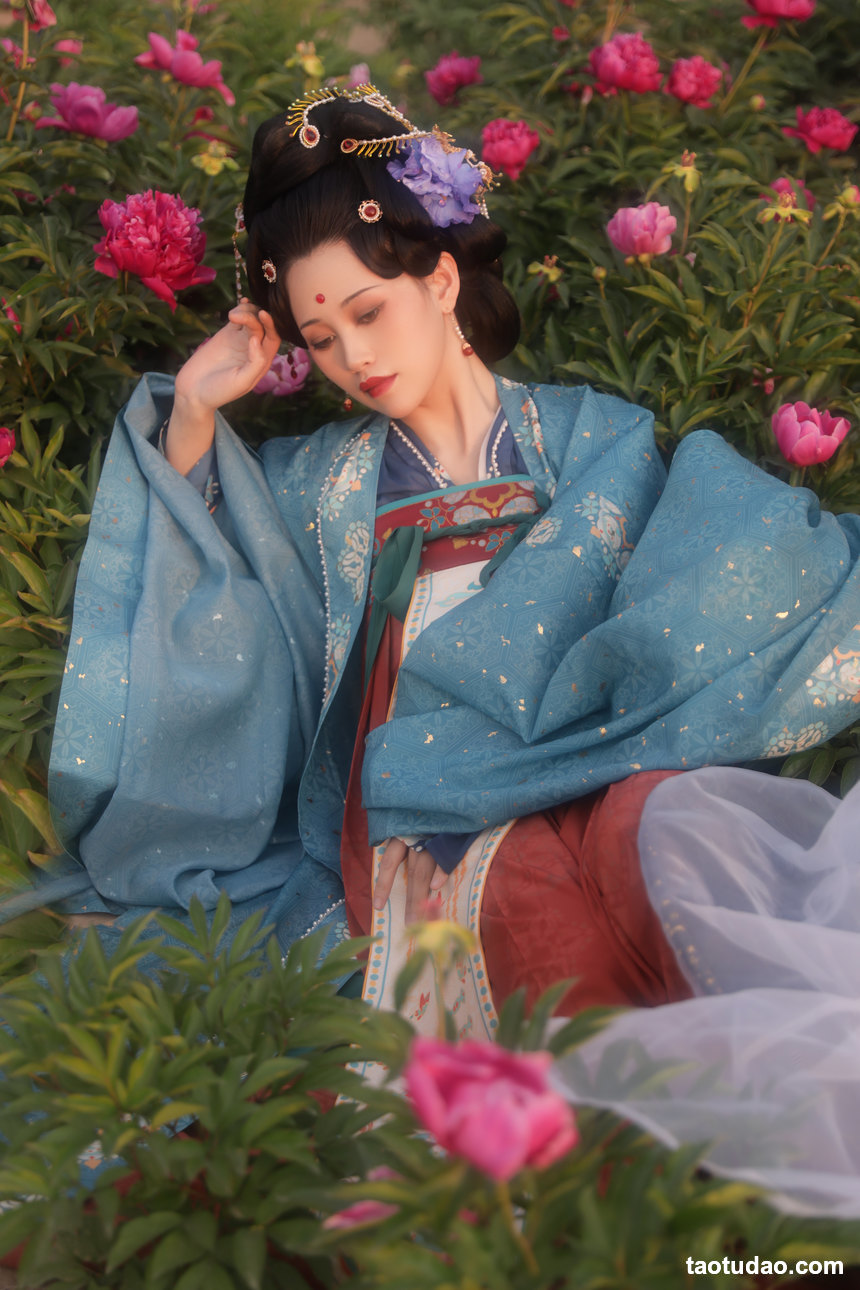 图片[3]-[YITUYU艺图语]2022.08.17 三郎的盛世，有你 青霜鹅[24+1P／350MB]-绅士图