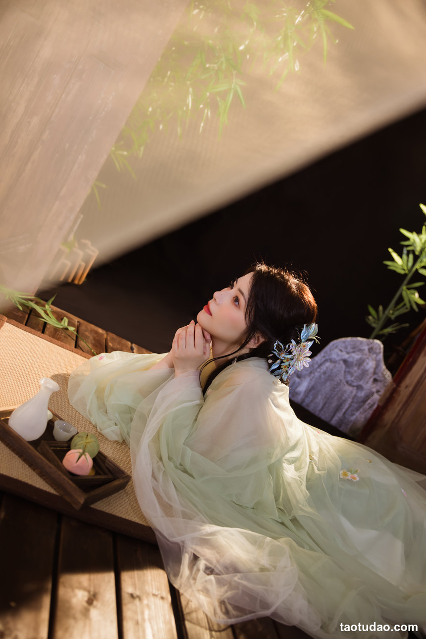 图片[4]-[YITUYU艺图语]2022.08.05 夏日庭院 公子不坏__[21+1P／310MB]-绅士图