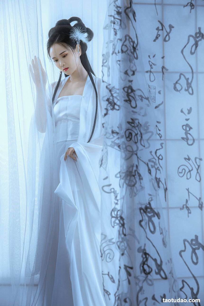 图片[3]-[YITUYU艺图语]2022.03.05 青狐 欣宝[21+1P／232MB]-绅士图