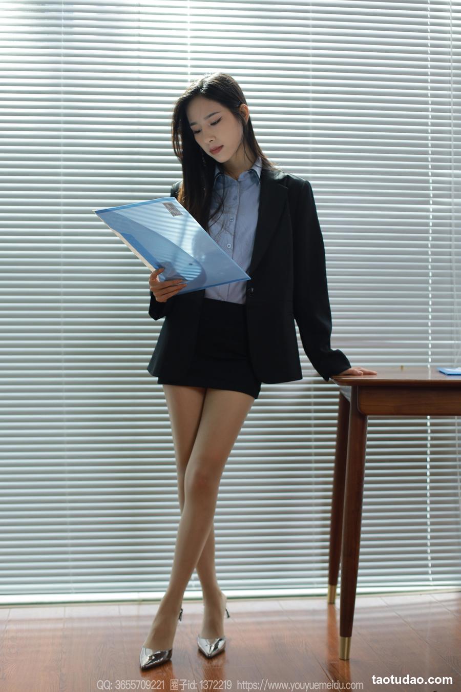 [IESS异思趣向] 2023.11.30 丝享家 1599 美子《回到办公室》[90P-68.8M]-绅士图