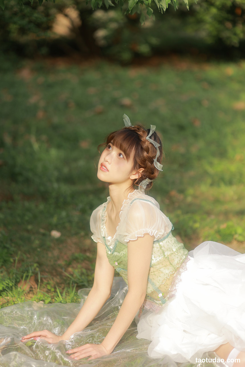 图片[4]-[YITUYU艺图语]2022.09.13 要把梦藏进树叶里 -金鱼yu[21+1P／244MB]-绅士图