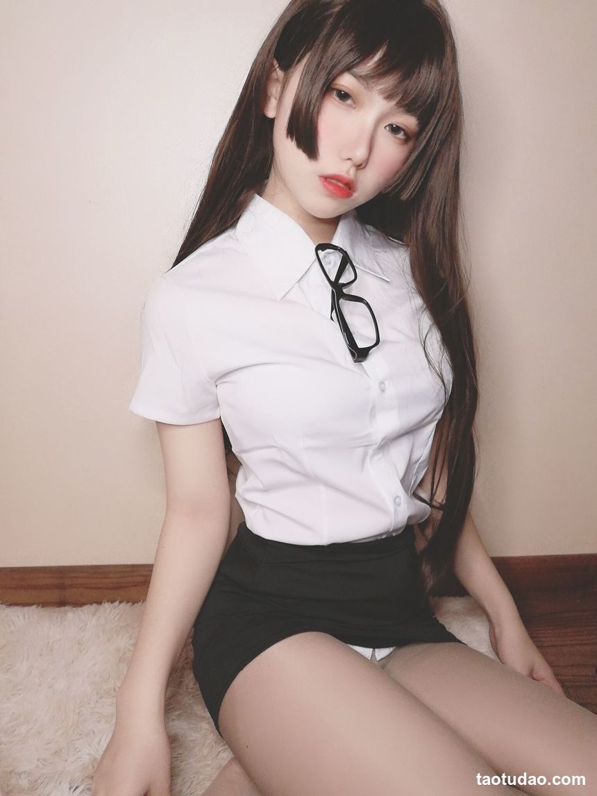 图片[3]-柚子猫 – 醉酒小秘书[52P-12.29 MB]-绅士图