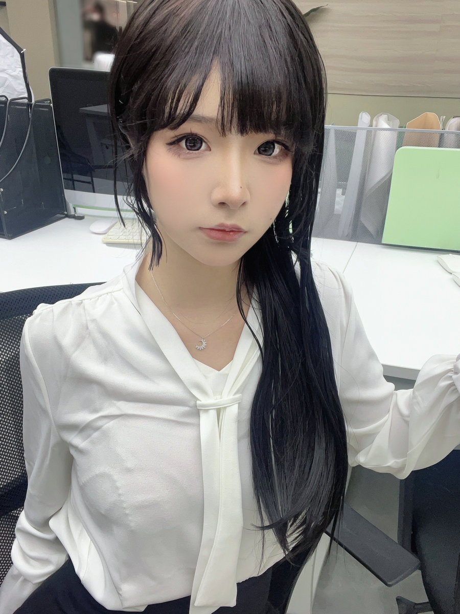 yuuhui玉汇体贴的秘书 [37P-216MB]-绅士图