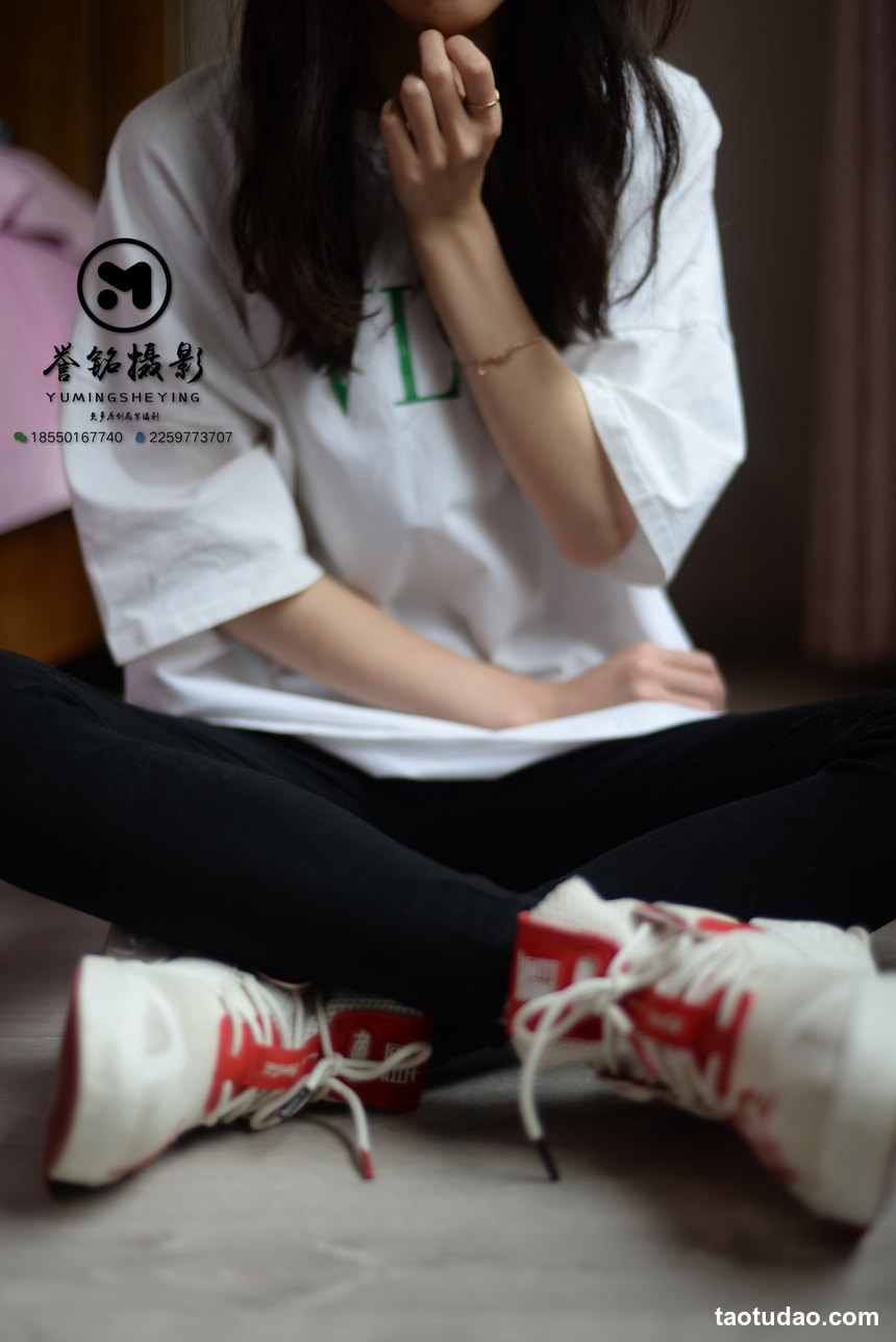 图片[3]-[誉铭传媒]袜足摄影 2020年《04.01 特约作品》[98P／585MB]-绅士图