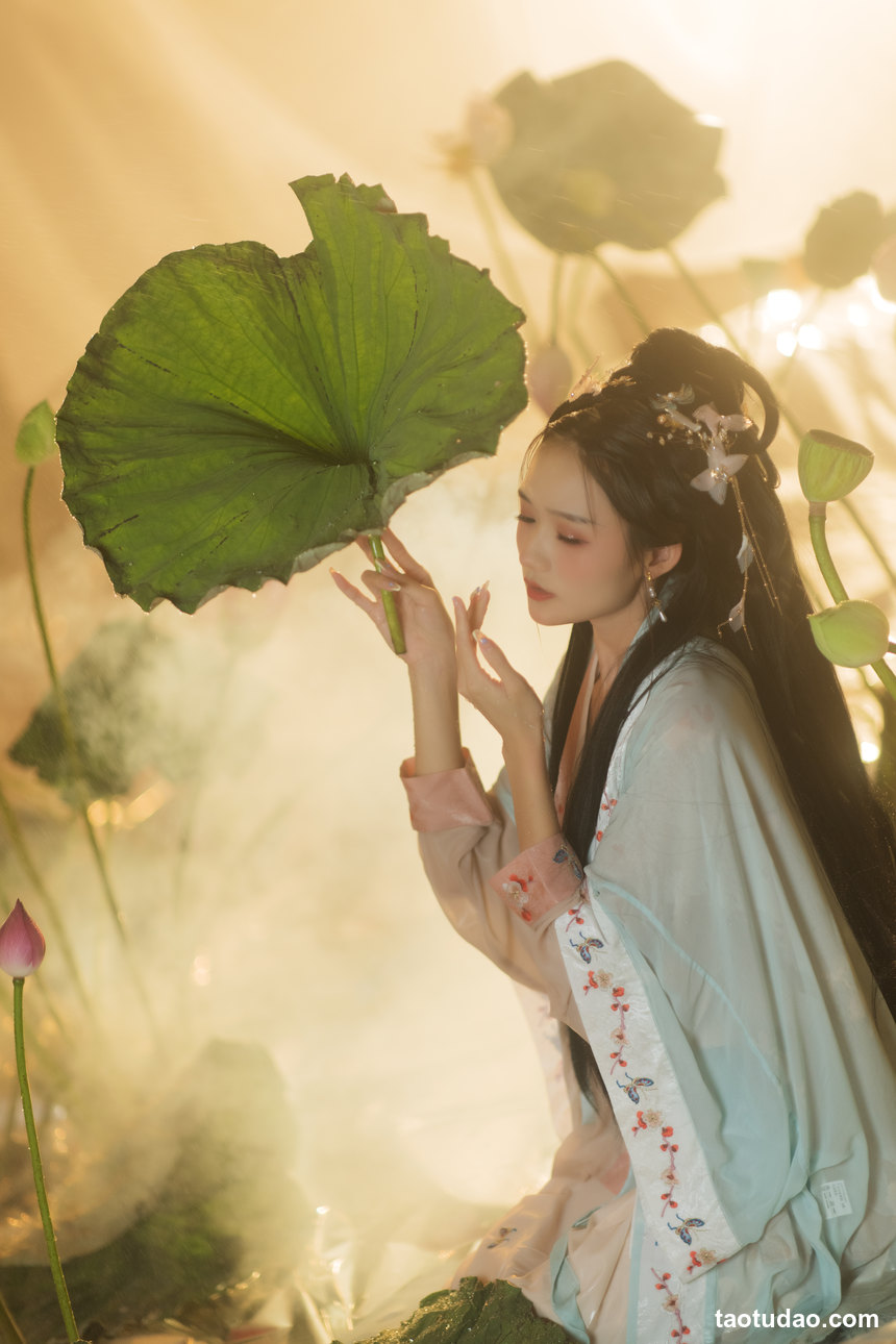 图片[2]-[YITUYU艺图语]2022.06.07 清欢 兔子Zzz不吃胡萝卜[34+1P／550MB]-绅士图