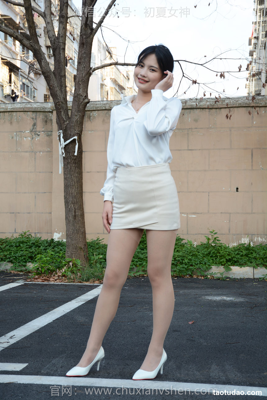 图片[3]-初夏女神 NO.266 安妮、幺幺 浅装车模[100P+1V／4.03GB]-绅士图