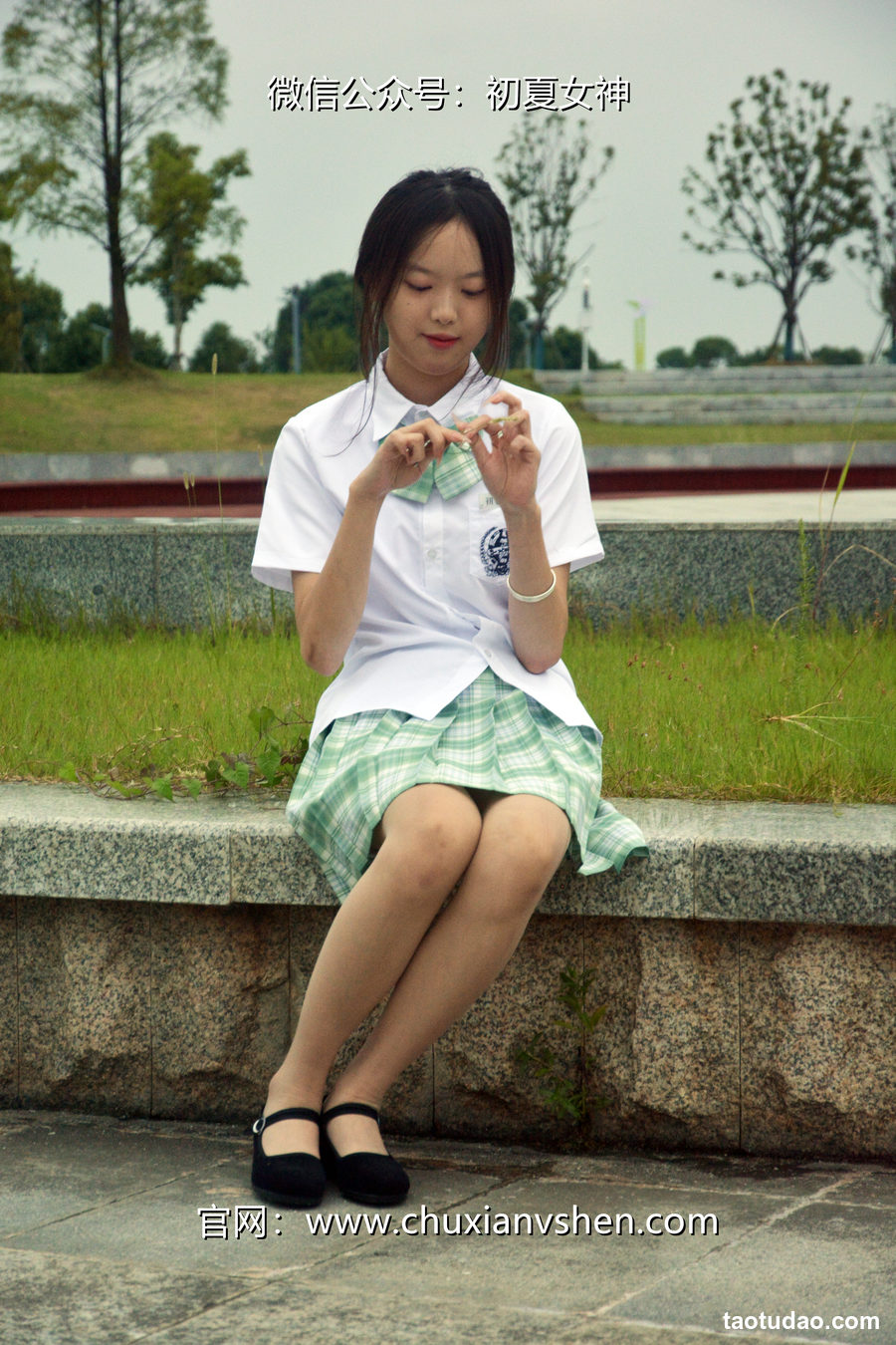 图片[3]-初夏女神 NO.074 情情 绿色JK套[72P+1V／5.02GB]-绅士图