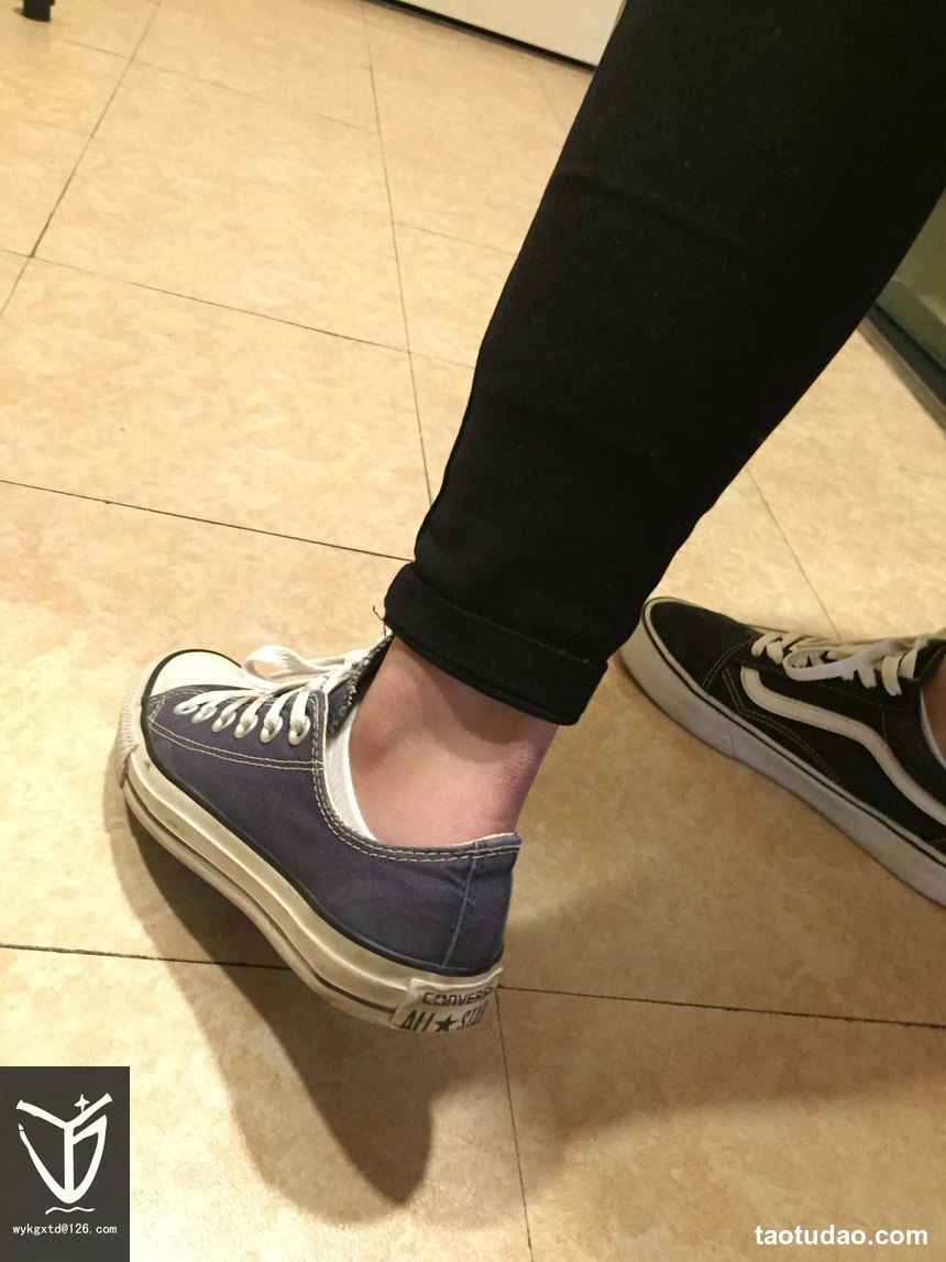 图片[3]-[YJ街拍]002 酒店帆布鞋棉袜[123P+3V-125MB]-绅士图