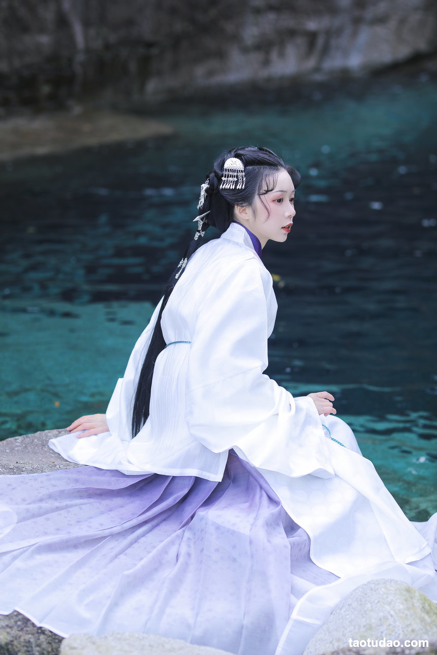 图片[3]-[YITUYU艺图语]2022.04.21 枕石听泉 槐枝-[26+1P／383MB]-绅士图