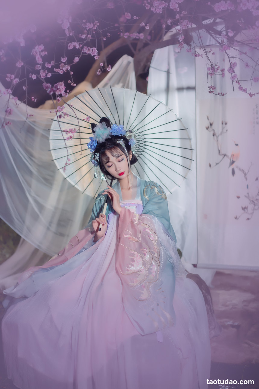 图片[3]-[YITUYU艺图语]2023.01.11 夜樱 -绮罗生的小苏苏-[27+1P／252MB]-绅士图