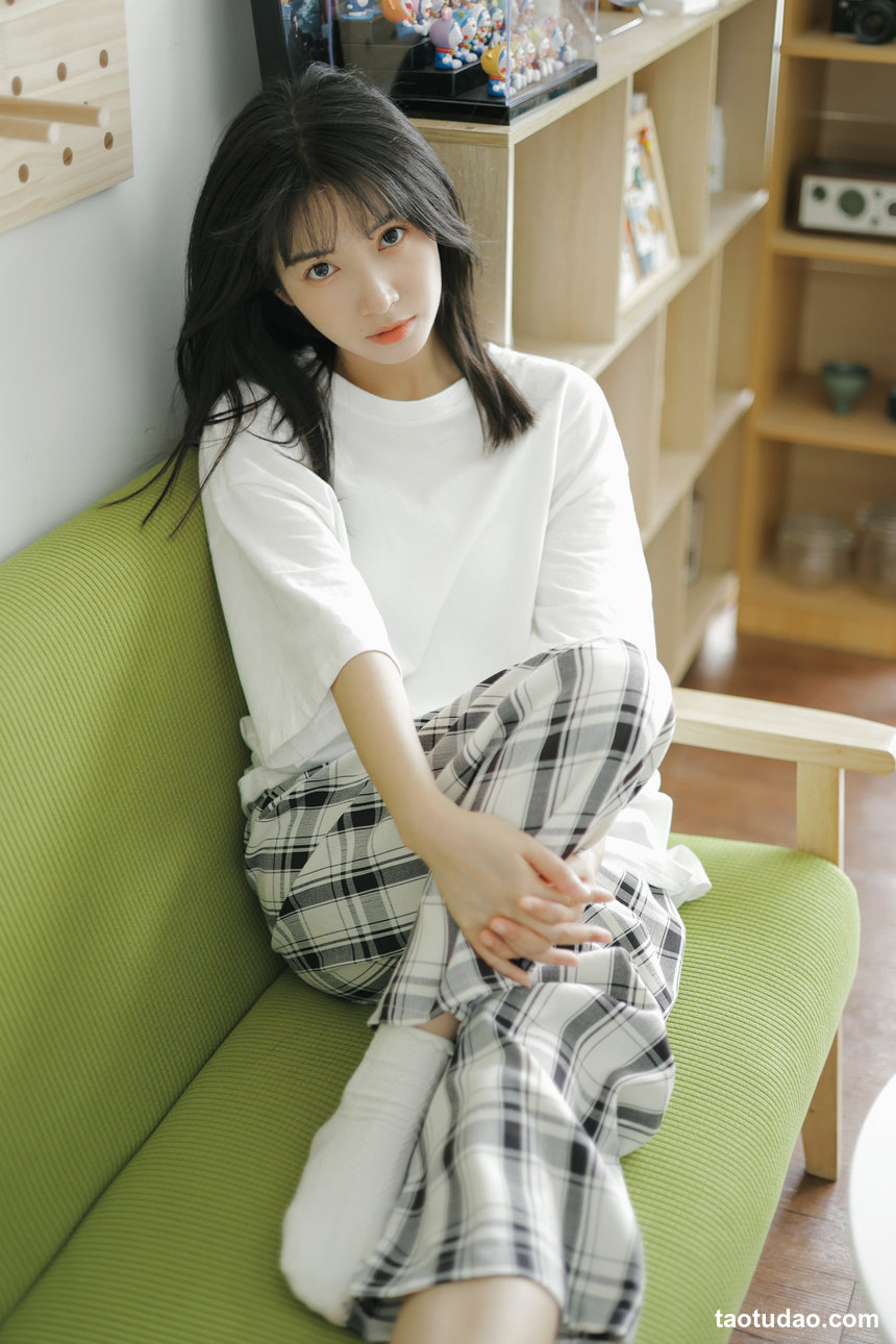 图片[2]-[YITUYU艺图语]2022.07.31 夏日两三事 一只阿梦崽[46+1P／400MB]-绅士图