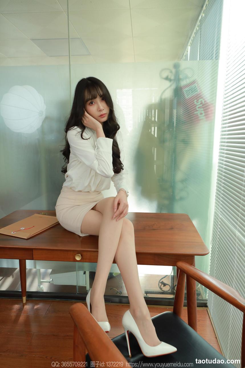 图片[4]-[IESS异思趣向] 2024.11.04 丝享家 1889 团团《白鞋长腿》[98P-75MB]-绅士图