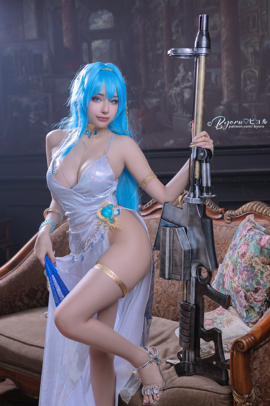 日本性感萝莉Byoru - Helm Chanderlier ✧NIKKE✧ / 63P8V-1.44GB / cos萌妹-绅士图