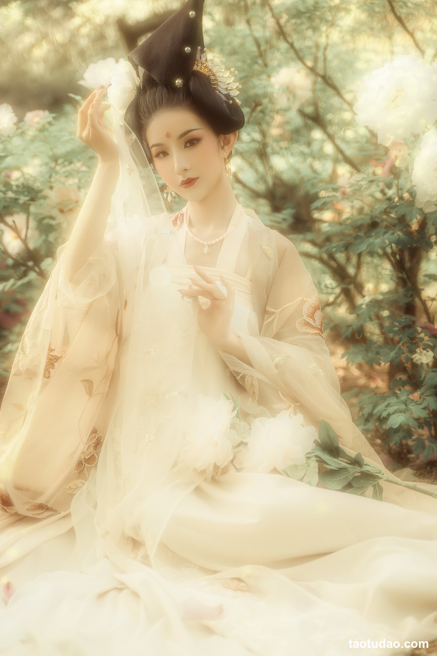 图片[3]-[YITUYU艺图语]2022.09.20 花想容 笔墨瞎伺候[34+1P／270MB]-绅士图