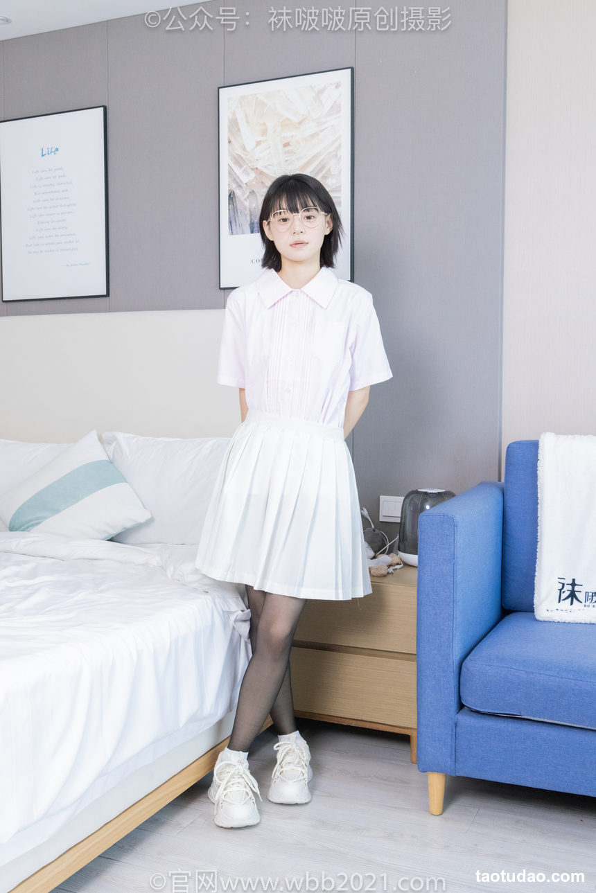 图片[2]-[BoBoSocks袜啵啵]NO.449 糯米 运动鞋、白棉袜、黑丝[148P+1V／7.58GB]-绅士图