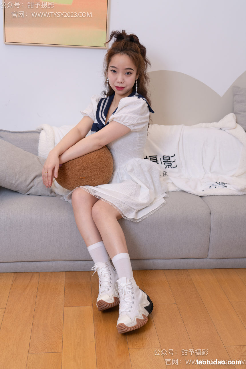 图片[2]-甜予摄影 NO.073 小语-运动鞋、白棉袜、裸足[131P+2V／9.87GB]-绅士图