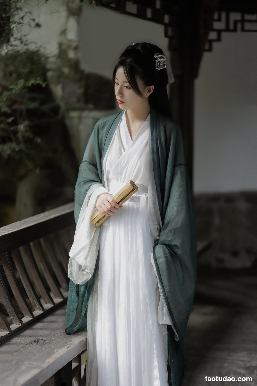 图片[3]-[YITUYU艺图语]2022.05.13 逍遥客 我再想想[22+1P／183MB]-绅士图