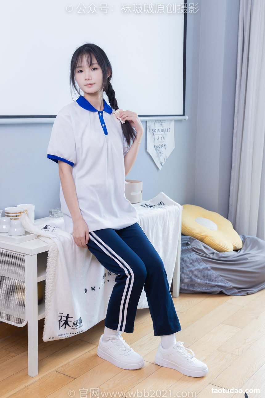 图片[2]-[BoBoSocks袜啵啵]NO.366 甜甜圈-三双板鞋、白棉袜、短白丝[150P+1V／6.13GB]-绅士图