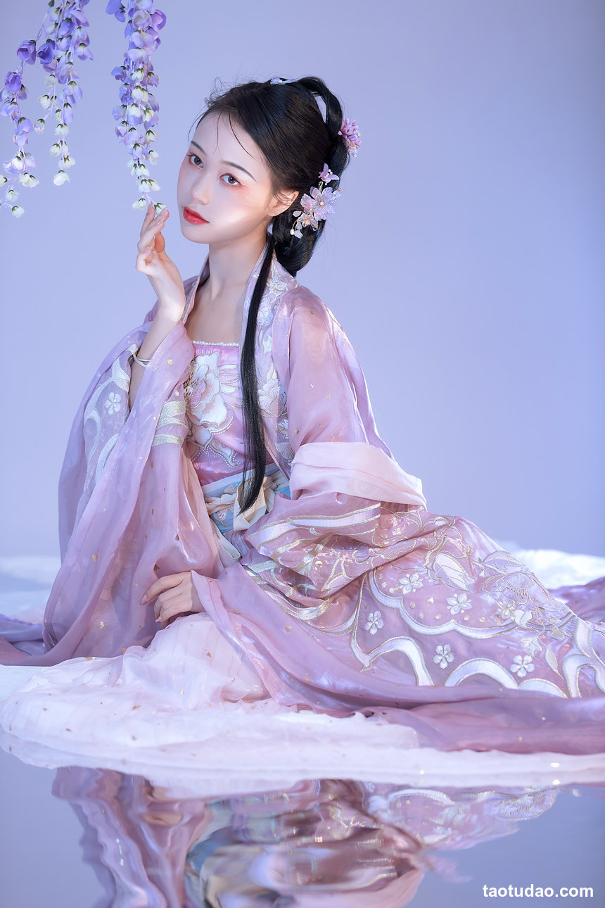 图片[2]-[YITUYU艺图语]2022.08.12 镜花水月 梨一依[23+1P／276MB]-绅士图