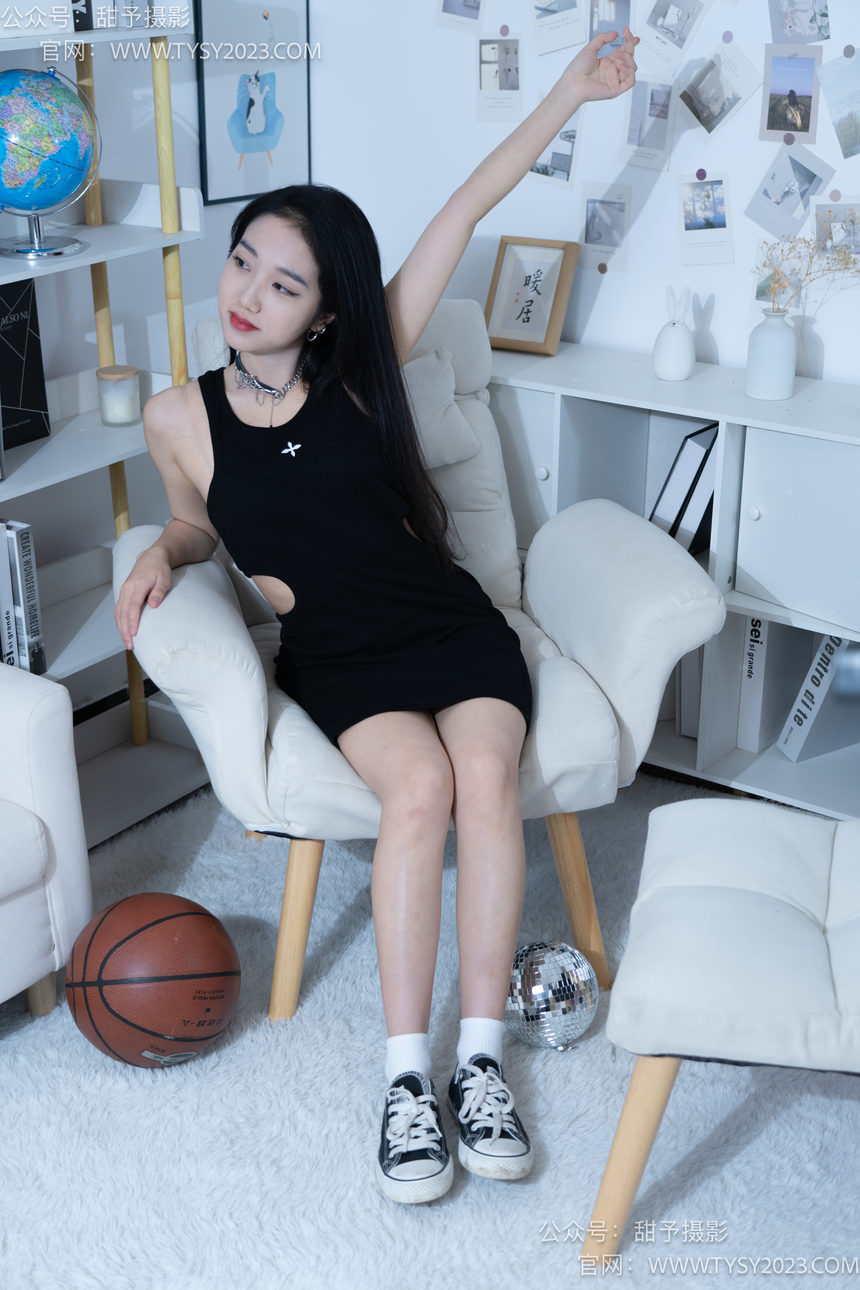 图片[2]-甜予摄影 NO.082 筱筱-帆布鞋、白棉袜、裸足[116P+2V／9.52GB]-绅士图