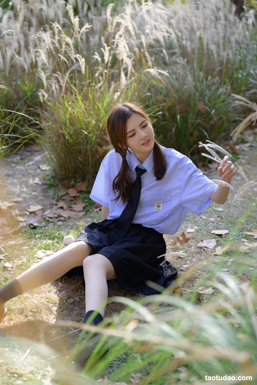 图片[4]-[YITUYU艺图语]2022.06.21 花与少女 思涼poi[34+1P／646MB]-绅士图