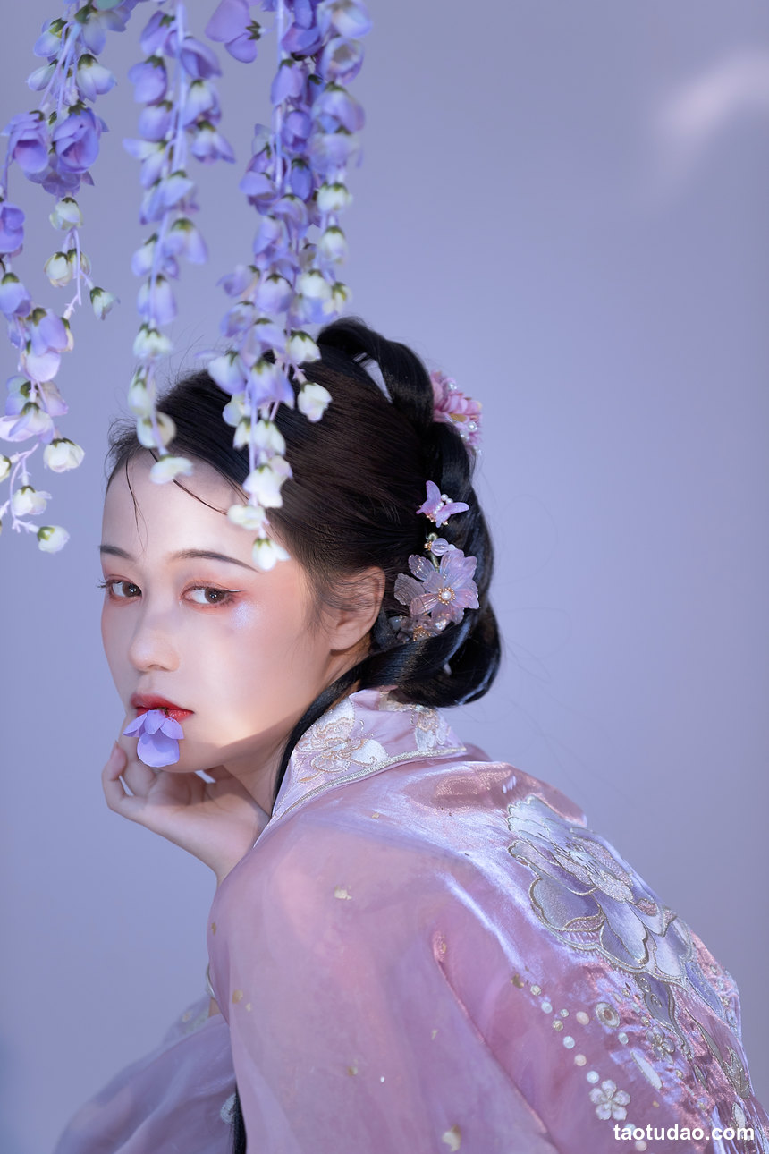 图片[3]-[YITUYU艺图语]2022.08.12 镜花水月 梨一依[23+1P／276MB]-绅士图