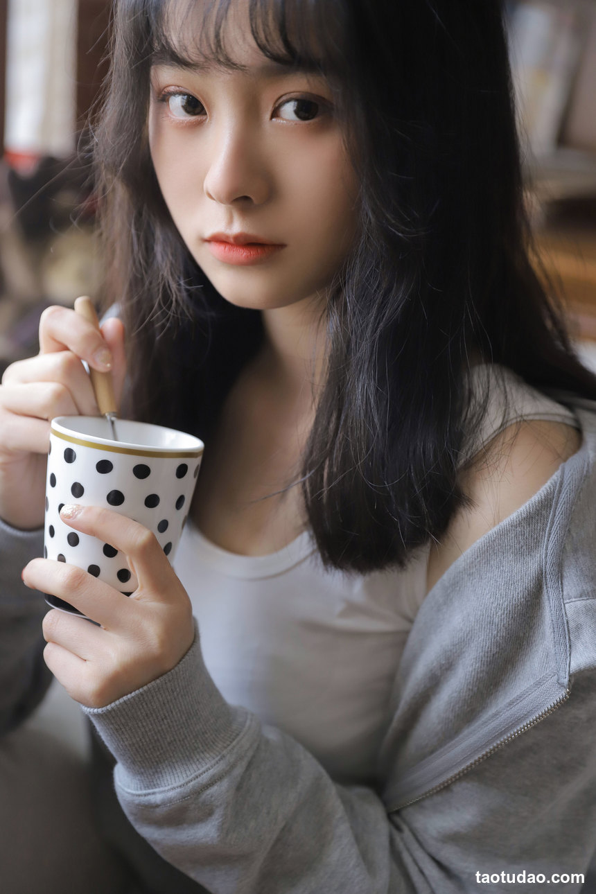 图片[4]-[YITUYU艺图语]2022.08.01 灰色轨迹 -春夏_[22+1P／210MB]-绅士图