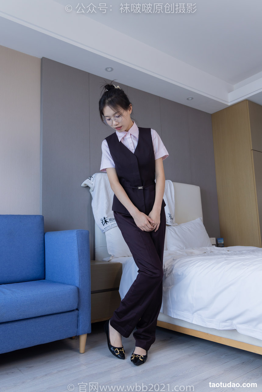 [BoBoSocks袜啵啵]NO.271 芝士-平底鞋、短肉丝、银行制服[147P+1V／6.04GB]-绅士图