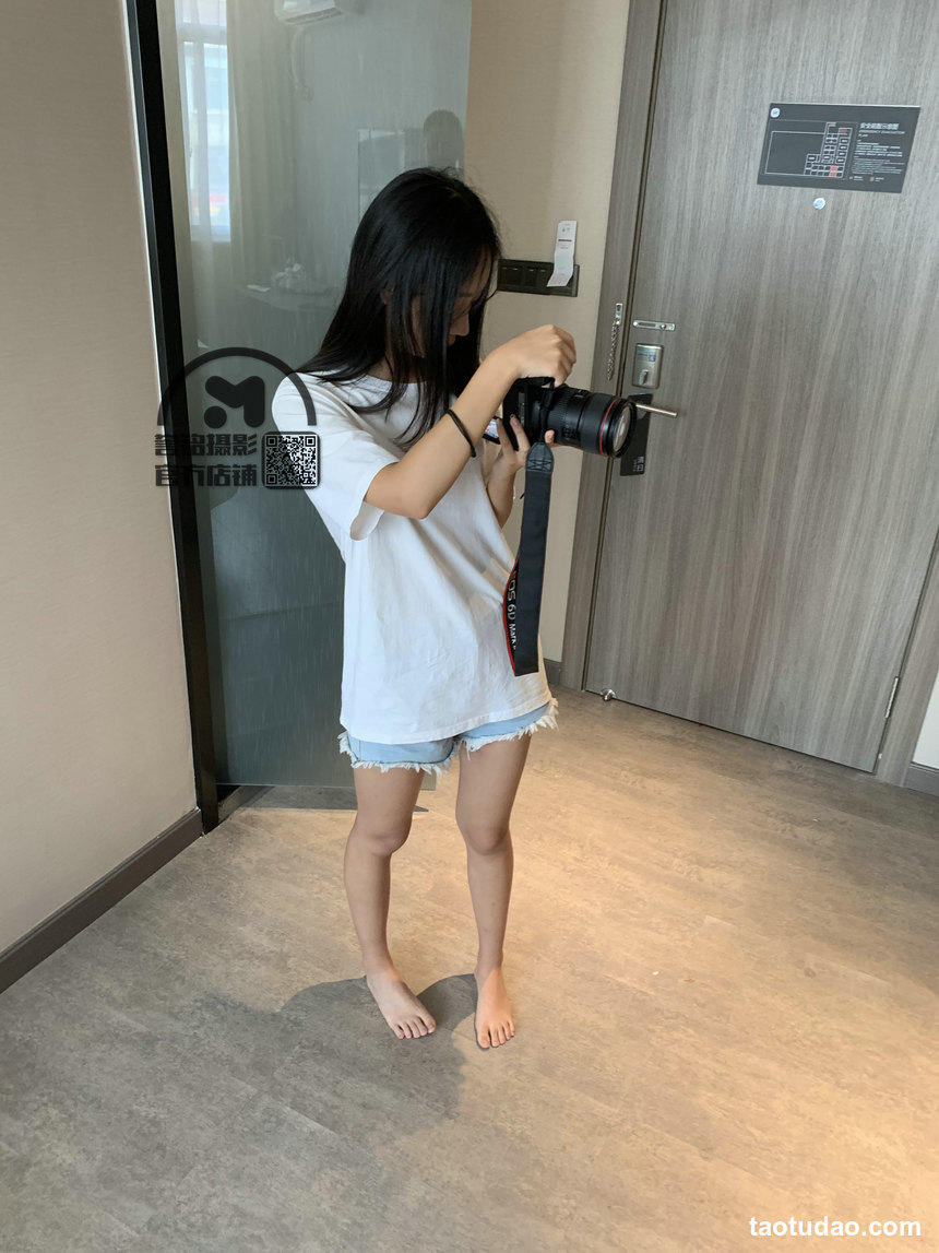 图片[2]-[誉铭传媒]袜足摄影 2020年《08月 幕后作品》[11P+8V／575MB]-绅士图