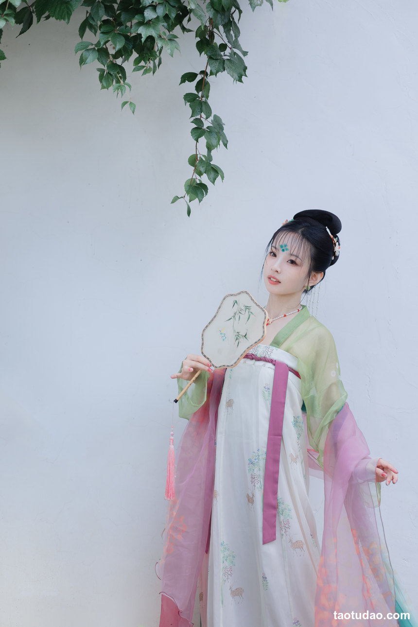 图片[3]-[YITUYU艺图语]2022.11.19 雨润别院 当年江浸月[32+1P／266MB]-绅士图