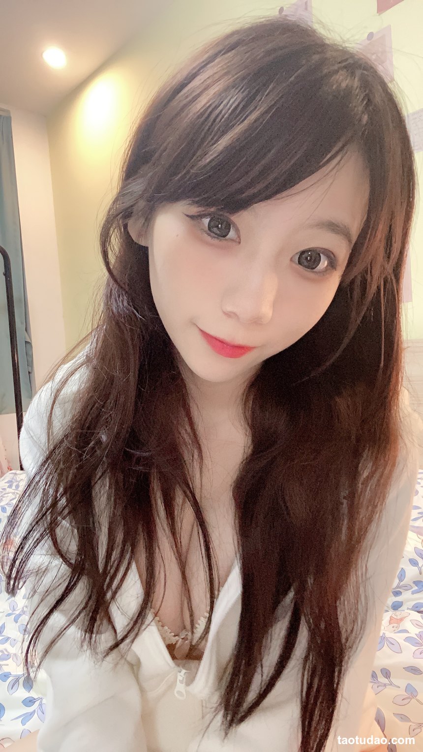 图片[4]-usejan(蓝蓝) – NO.14 白色连帽衫 [50P1V-180MB]-绅士图