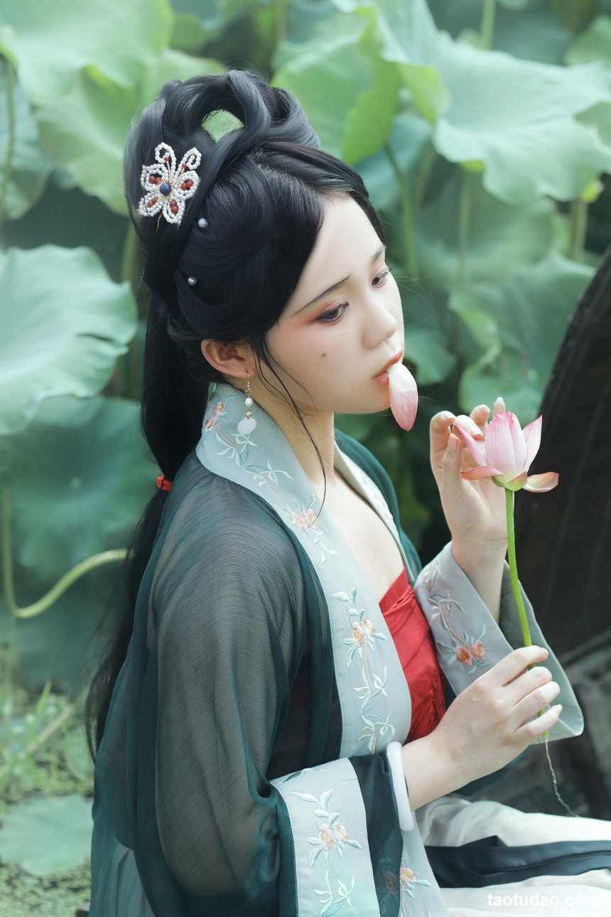 图片[4]-[YITUYU艺图语]2022.08.21 采莲曲 一只高高[26+1P／288MB]-绅士图