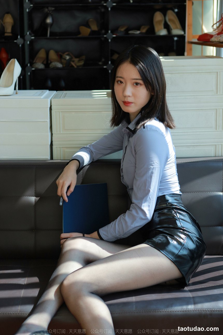 图片[4]-[IESS异思趣向] 2022.10.14 丝享家 1237 红龙《嘿丝合同》[91P-146.5M]-绅士图