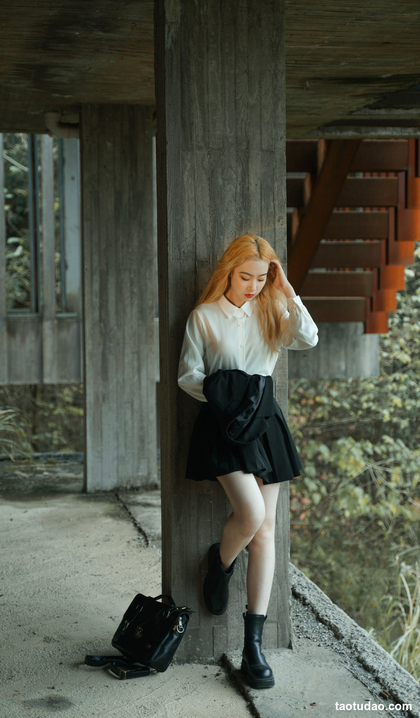 图片[2]-[YITUYU艺图语]2022.12.21 遗失岁月 田上草[23+1P／340MB]-绅士图