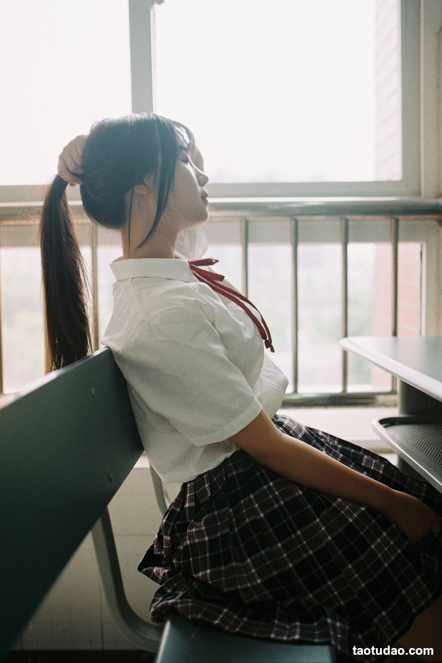 图片[3]-[YITUYU艺图语]2022.04.24 把你记忆在六月的夏 紫卿[22+1P／241MB]-绅士图