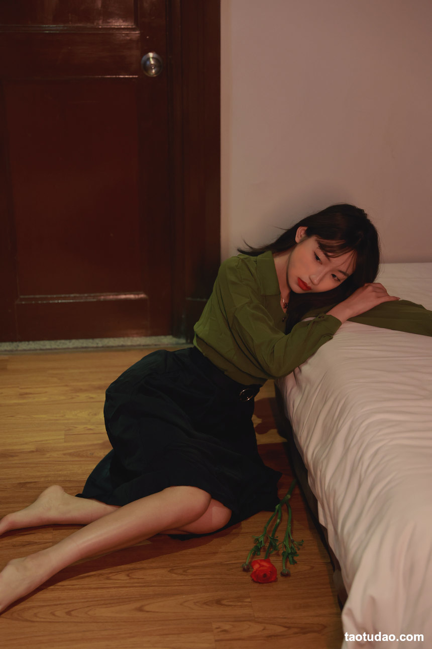 图片[3]-[YITUYU艺图语]2022.05.09 暗香 UU[31+1P／251MB]-绅士图