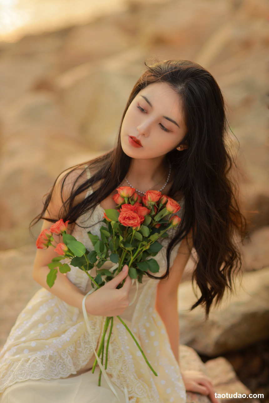 图片[2]-[YITUYU艺图语]2022.08.08 她与落日 沐槿cutie[24+1P／143MB]-绅士图